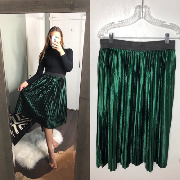 Anthropologie Velvet Green Midi Skirt - Picture 2 of 2